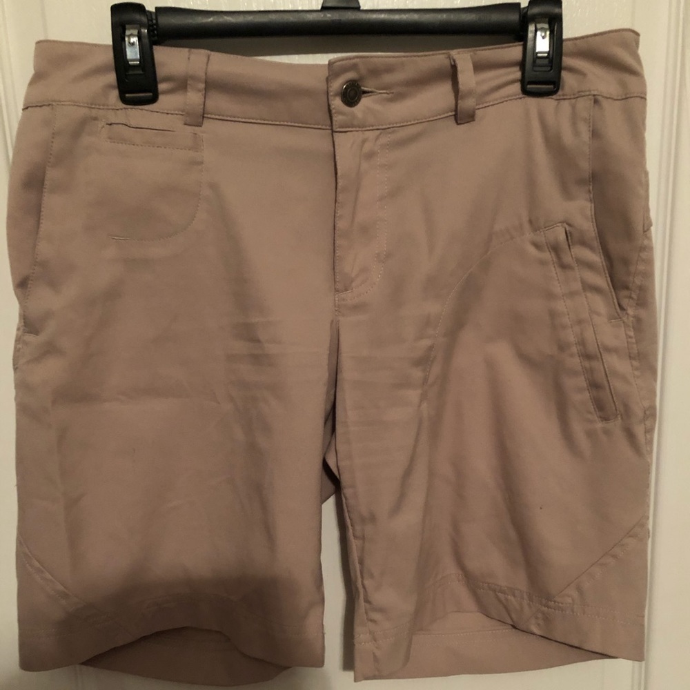 Ladies active shorts